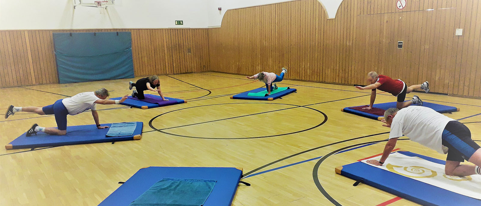 Gymnastik in der Halle